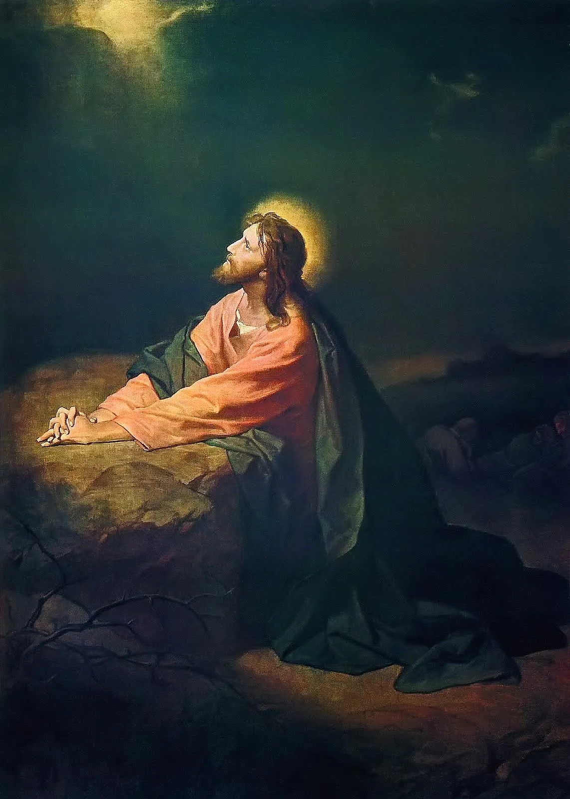 Christus kniet betend auf einem Felsen in Getsemani, das Gesicht zum nächtlichen Himmel gewandt